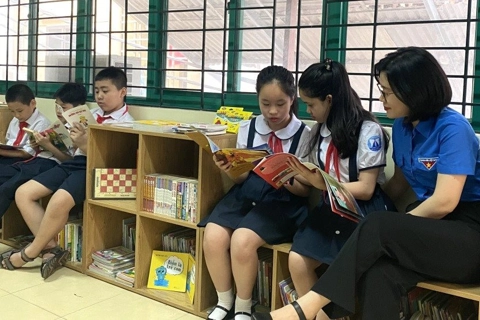 Inspiring love of books in children  