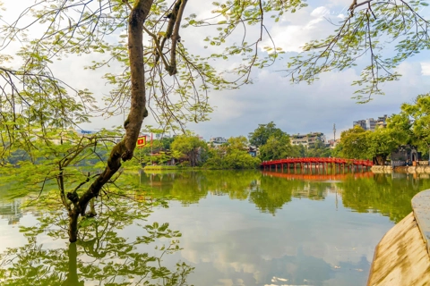 Hanoi receives three grand World Travel Awards in 2023 