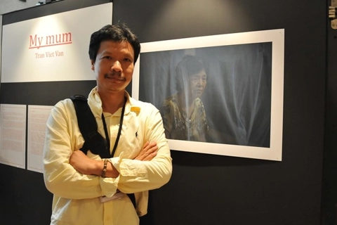 Hanoi photographer honored at International Photography Awards 2023