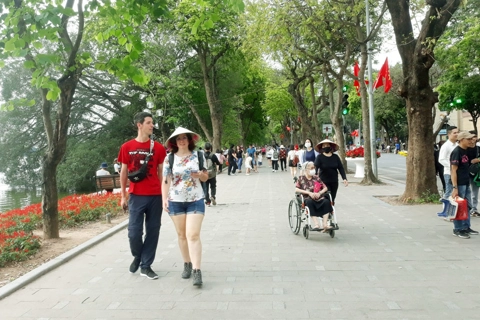 Hanoi's Little Ambassadors promotes capital tourism