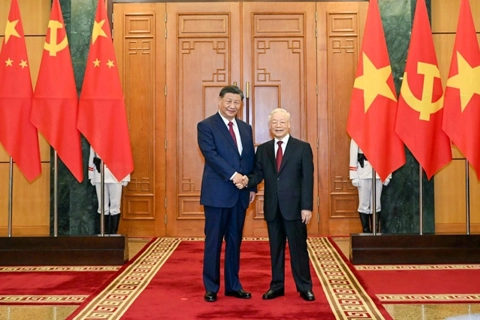Vietnam, China determined to push forward sustainable and strong bilateral relations