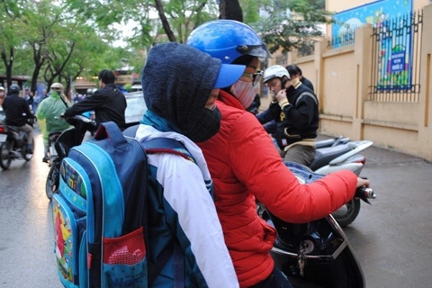 Hanoian students to stay home in case of cold weather