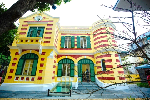 Restoring old French-style villas: Preserving Hanoi's past