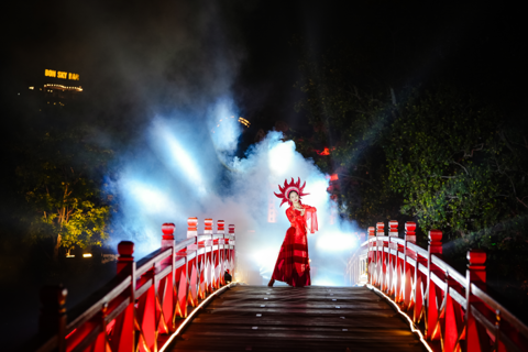 Ngoc Son Temple night tour launched in Hanoi