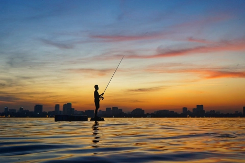 West Lake leisure activities: Tourism boost for Hanoi