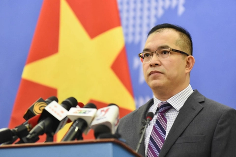 Vietnam urges respect for international law in East Sea
