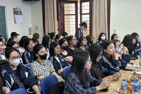 Vietnam and India boost educational cooperation