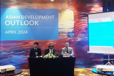Vietnam’s economy expected to grow at solid pace in 2024-2025: ADB