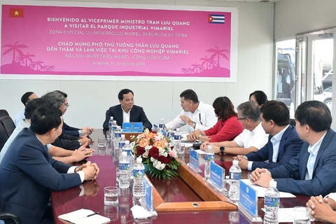 Vietnam calls on Cuba to further facilitate Vietnamese investors