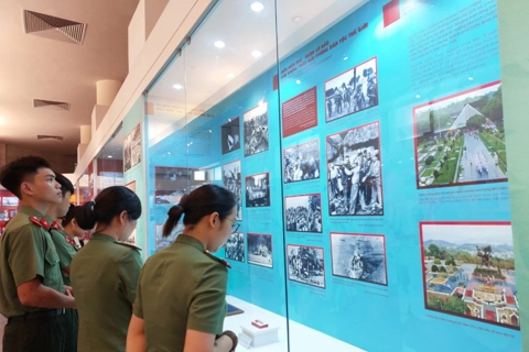 Artifacts from Dien Bien Phu victory on display at Ho Chi Minh Museum