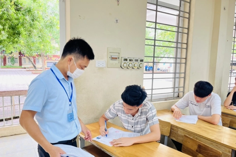 Hanoi strives to ensure smooth high school exams