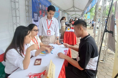 Jan-April job growth impressive in Hanoi