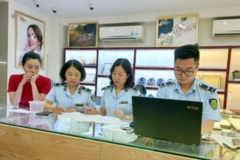 Deputy PM orders gold market inspected this week