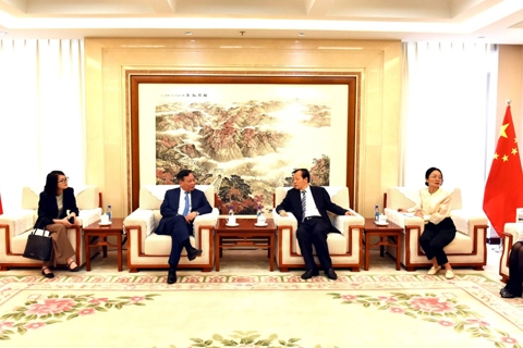 Hanoi-Beijing cooperation – example of bilateral relations