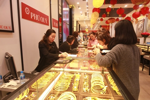 PM orders to suspend gold stores failing to comply with e-invoicing rules