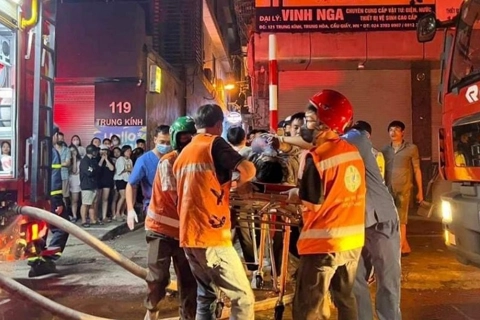 Midnight fire in Hanoi claims 14 lives