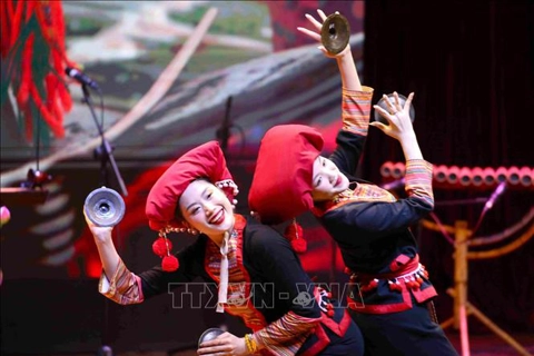 Spreading Vietnamese culture in Cambodia