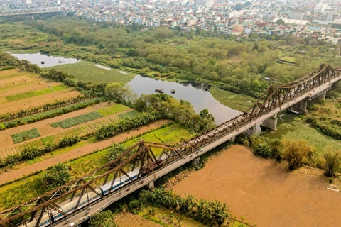 NA Standing Committee makes further comments on Hanoi Master Plans