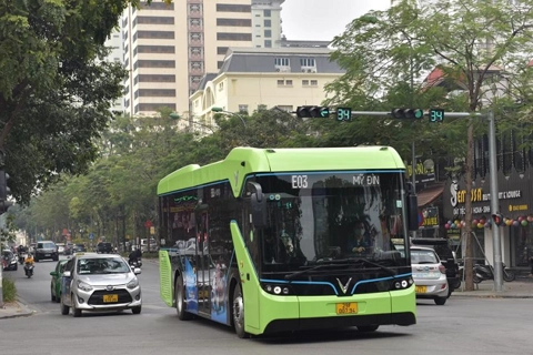 Conversion of all fuel buses to electric and gas buses to benefit Hanoi