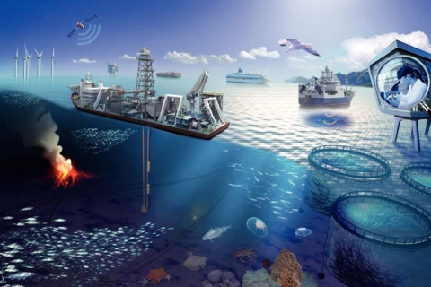 PM chairs meeting on marine economic development