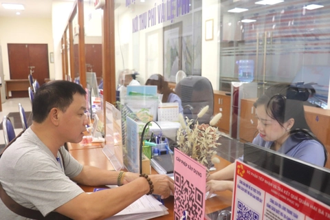 Hanoi becomes Vietnam’s first locality to pilot administrative services center