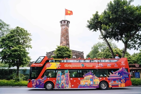 Hanoi offers free double-decker tickets in commemorating Liberation Day