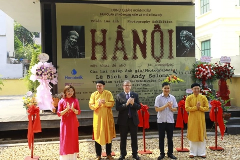 A Hanoi to Remember through the lens of Le Bich, Andy Soloman