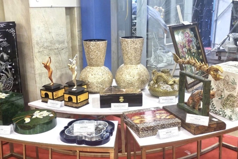 Hanoi honors best handicraft designs to promote exports 