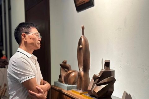 Exhibition "Vietnamese Bronze Figures": Tracing the legacy of the past