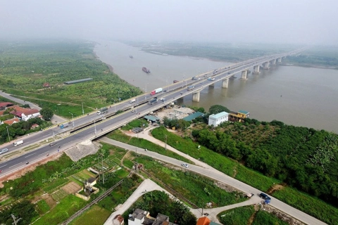 Hanoi to step up efforts to facilitate public investment