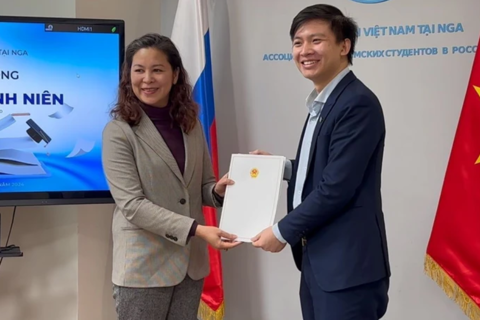 Vietnamese youth library opens in Russia