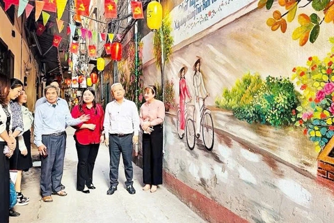 "Bright - Green - Clean - Beautiful" movement engages Hanoi residents