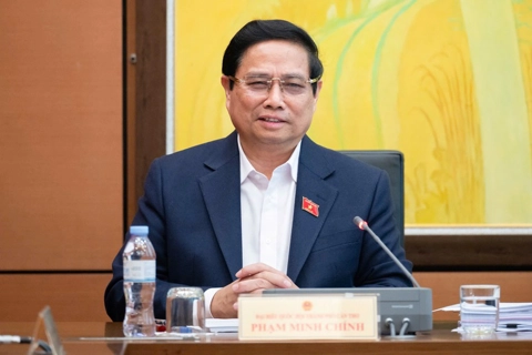 Vietnam may prioritize economic growth over inflation control: PM