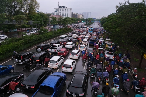 Hanoi traffic violations drop 50% after stricter fines