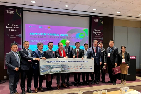 Vietnam attracts South Korean tech investment at SEMICON Korea 2025