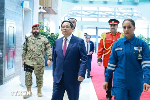 Prime Minister Chinh seeks stronger energy partnership during Kuwait visit