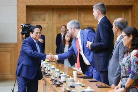 Vietnam urges US firms to support fair bilateral trade deal
