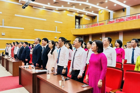 First day of Hanoi's two-tier local government: Smooth, professional, and people-centered