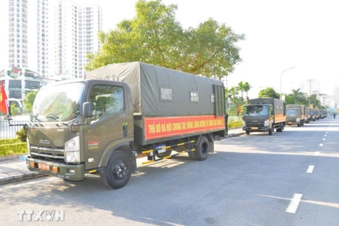 Hanoi mobilizes relief convoy to aid flood-hit Central Highlands