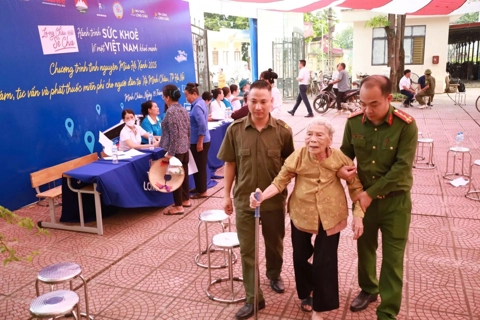 Hanoi island commune first to launch universal health checkups