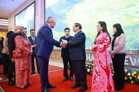 Prime Minister reaffirms peace, cooperation at diplomatic corps reception