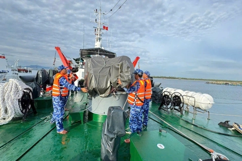 Nearly 270,000 soldiers mobilized as Vietnam braces for Typhoon Kalmaegi
