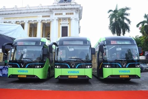 Hanoi launches free electric sightseeing bus route in city center
