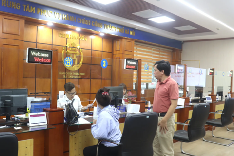 Hanoi offers free wi-fi and stationery at public service offices