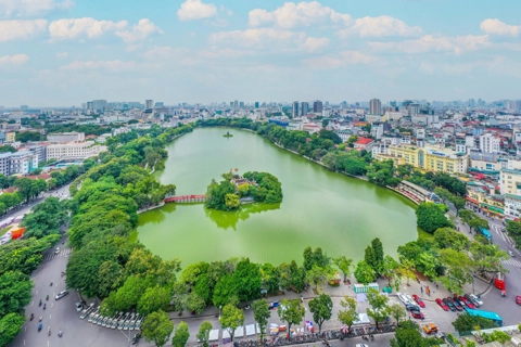 Hoan Kiem Lake heritage adapts to new era
