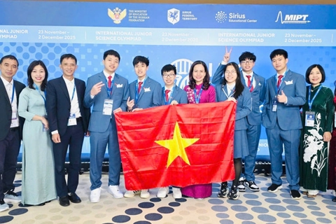 Hanoi students win big at Junior Science Olympiad