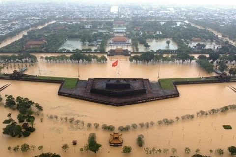 Deceased victims from floods in central Vietnam rises to 36, nearly 5,000ha of crops damaged