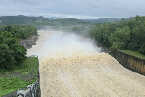 South-central Vietnam lowers hydropower reservoir levels ahead of Storm Koto