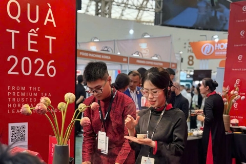 First-ever international cafe and tea show in Hanoi filled with distinct aroma