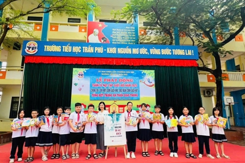 Hanoi launches Lifelong Learning Week 2025 to boost digital literacy
